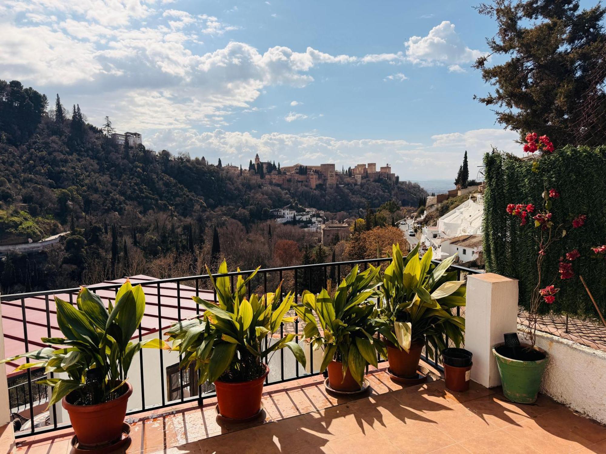 Cueva La Bonica - Hostatel Apartman Granada Kültér fotó