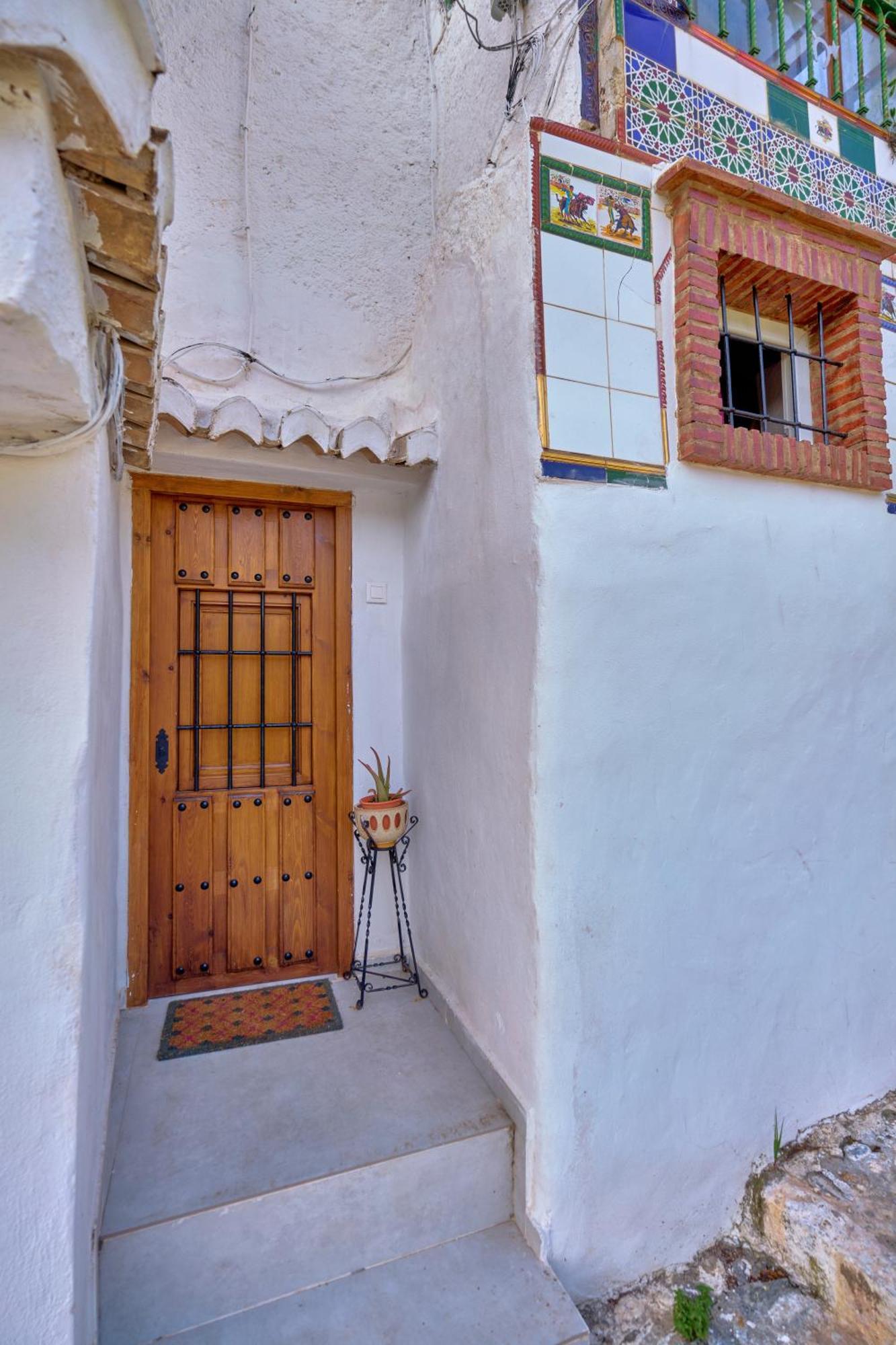 Cueva La Bonica - Hostatel Apartman Granada Kültér fotó